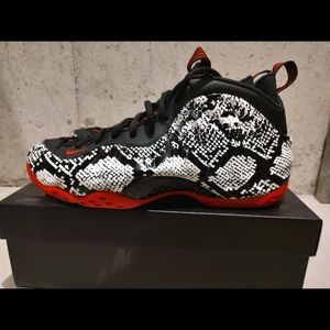 Nike Air Foamposite One Albino Snakeskin